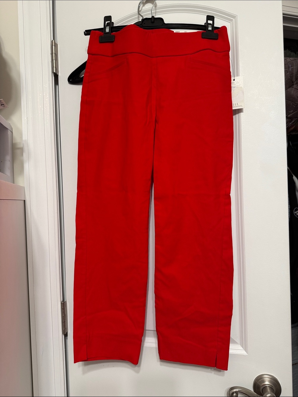 ELLE Red Polished Stretch Capri